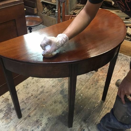 Expert Hand Polishing