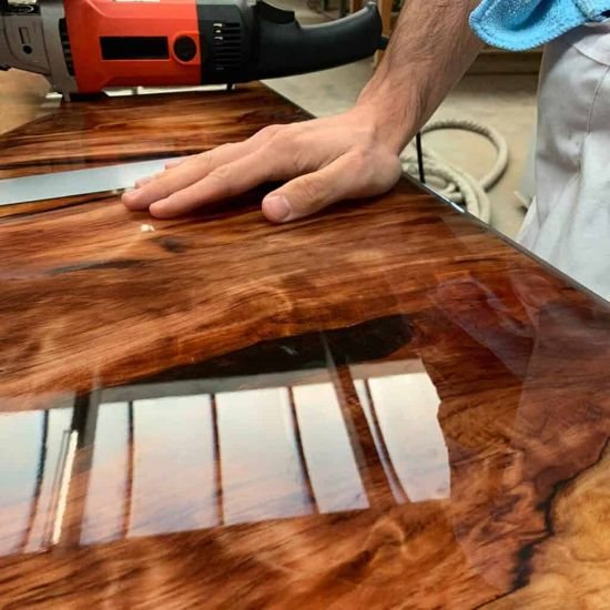 High-Quality Table Polish