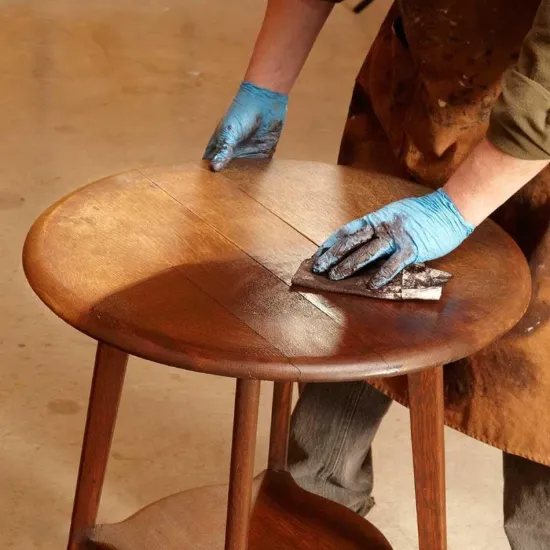 Home Furniture Table Polishing