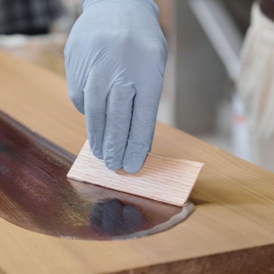 Table Polishing Dubai